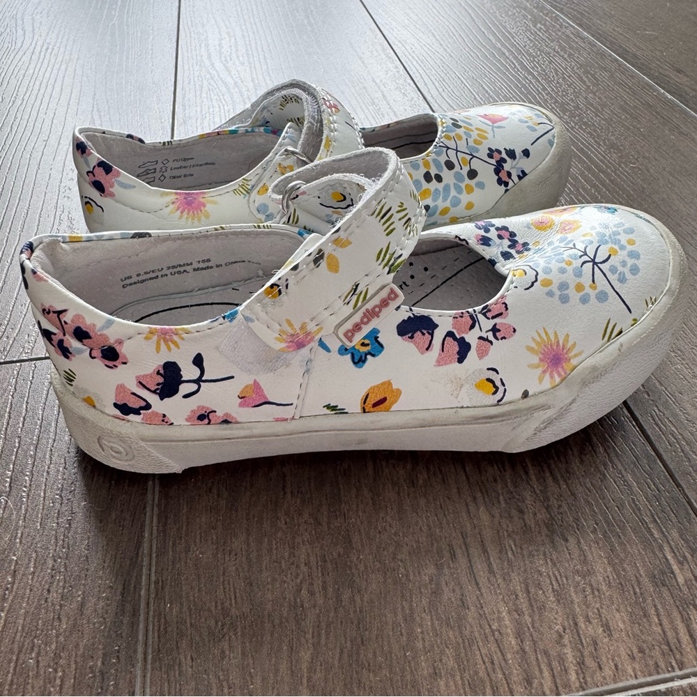 Pediped girl shoes kids size 8.5
